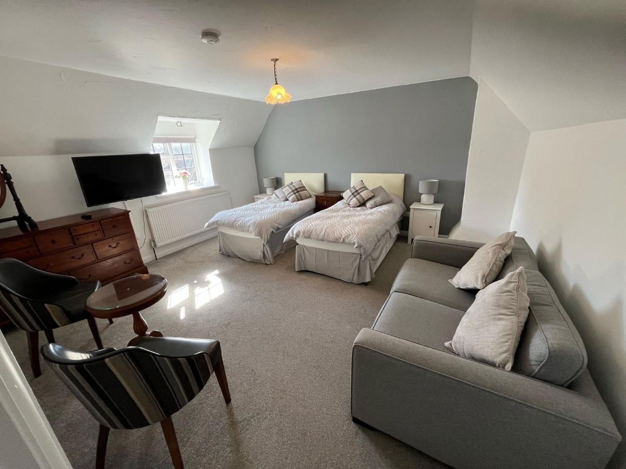 Old Selden Farm B&B Clapham  Bagian luar foto