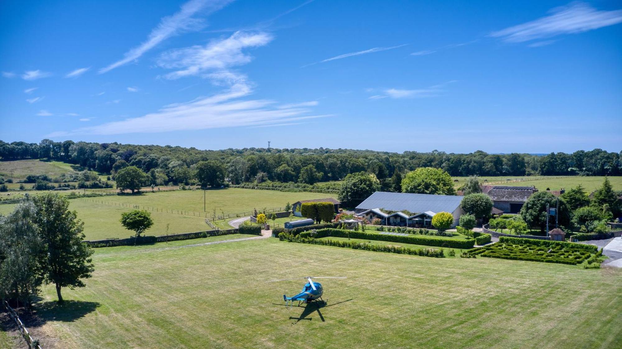 Old Selden Farm B&B Clapham  Bagian luar foto