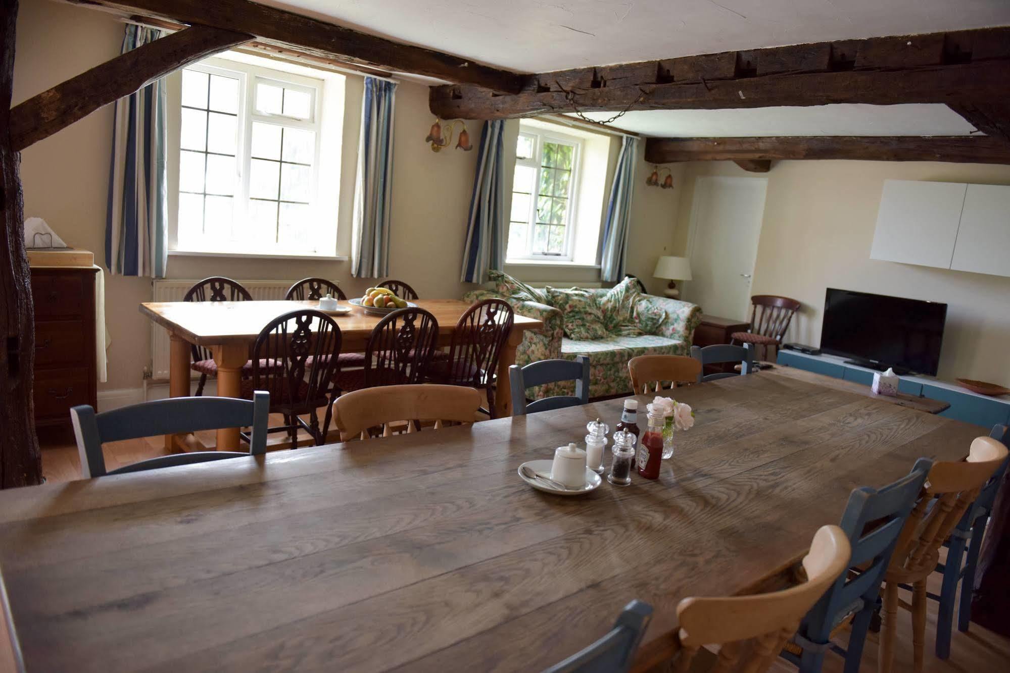 Old Selden Farm B&B Clapham  Bagian luar foto